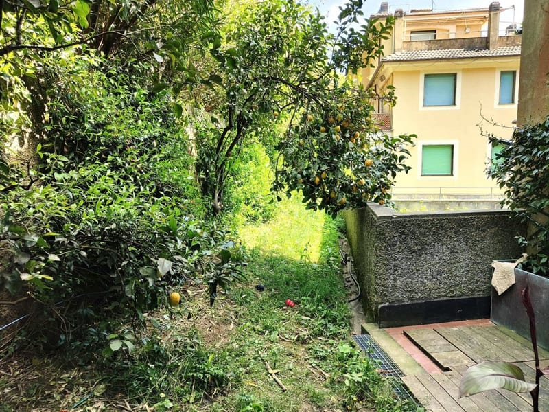 APPARTAMENTO in VENDITA a RAPALLO