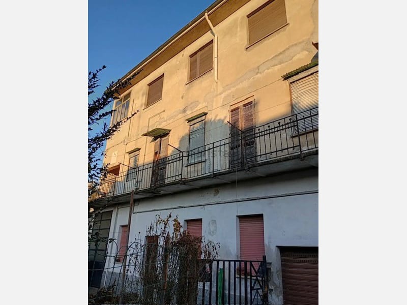 CASA INDIPENDENTE in VENDITA a MONZA