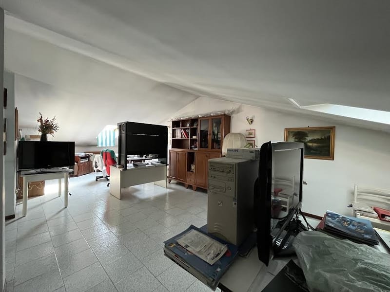 VILLA in VENDITA a BRUGHERIO