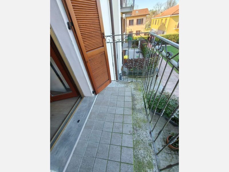 APPARTAMENTO in VENDITA a LESMO
