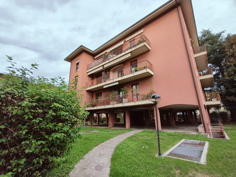 APPARTAMENTO in AFFITTO a MONZA
